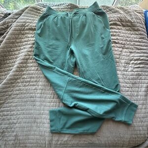 Lululemon men’s sweatpants - medium tall